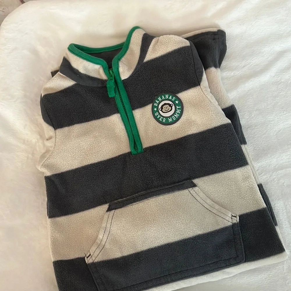 Carters 18 month fleece outfit